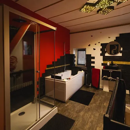 Bulle D'amour , Nuit En Amoureux Dom wakacyjny Thann